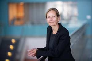 Dr. Sabine Mueller